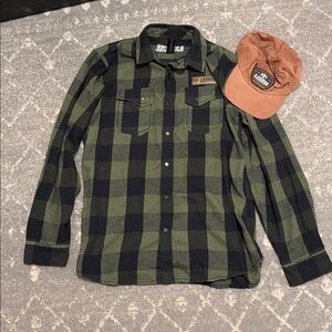 2 Towns Ciderhouse merch bundle